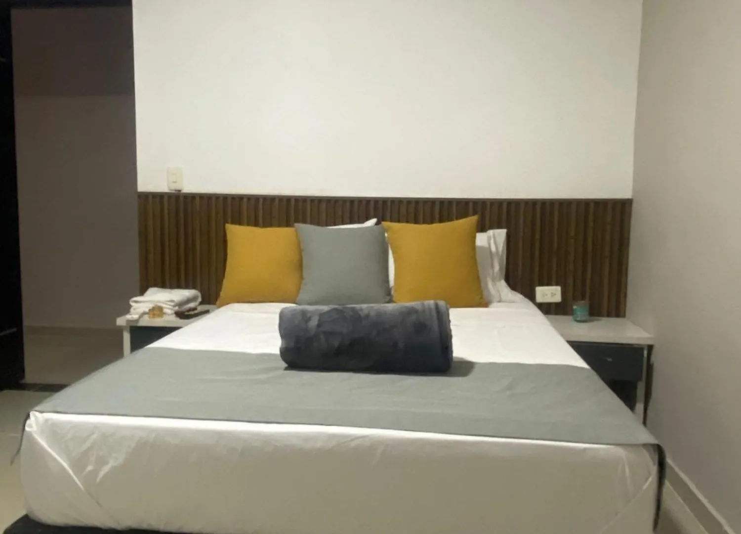 Hotel La Setenta Gold Medellin 3*,